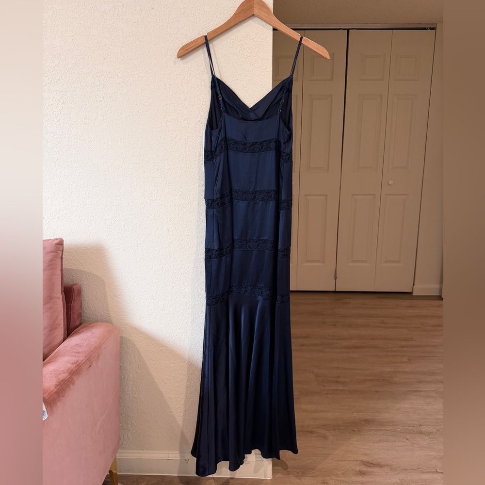 Reformation Riah Silk Dress - Navy (Size 0) (NWT) - MSRP $428 - Picture 5 of 8